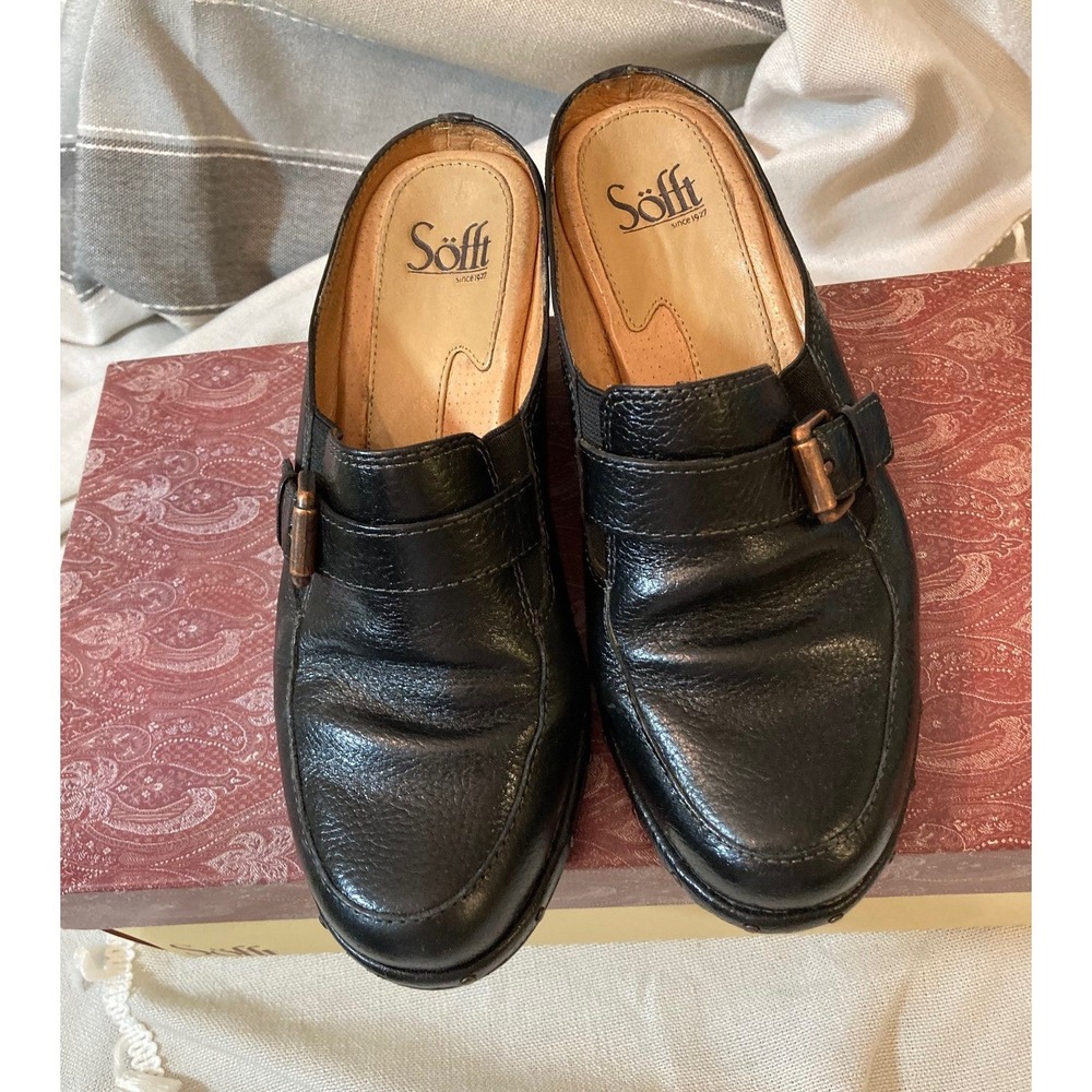 Sofft Black Brandi Leather Clog Mules 7 Buckle Comfort Classic Dark Academia